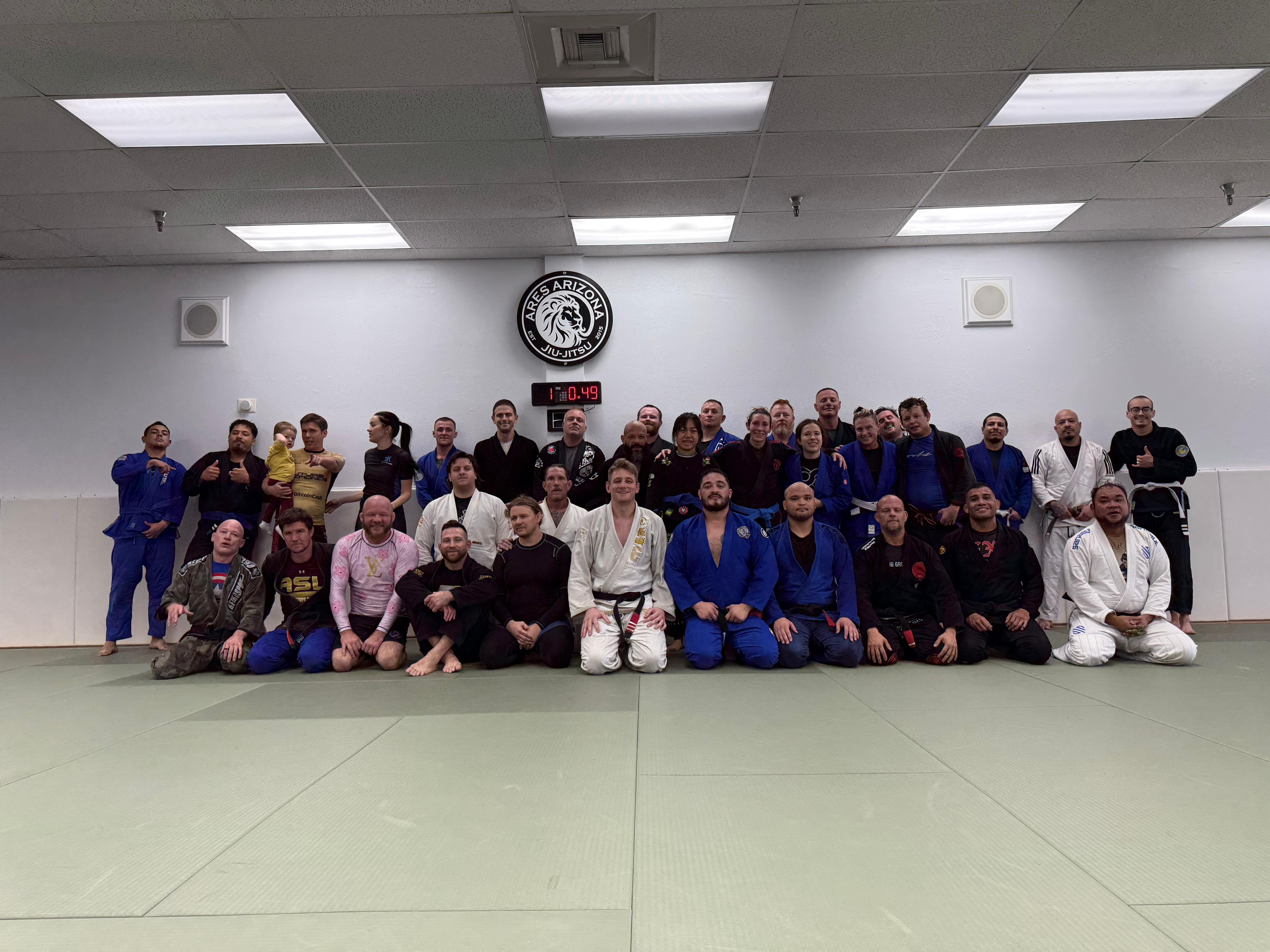 Adult class group photo Ares Arizona Mesa